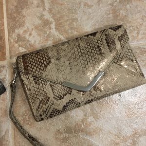 New Mossimo clutch